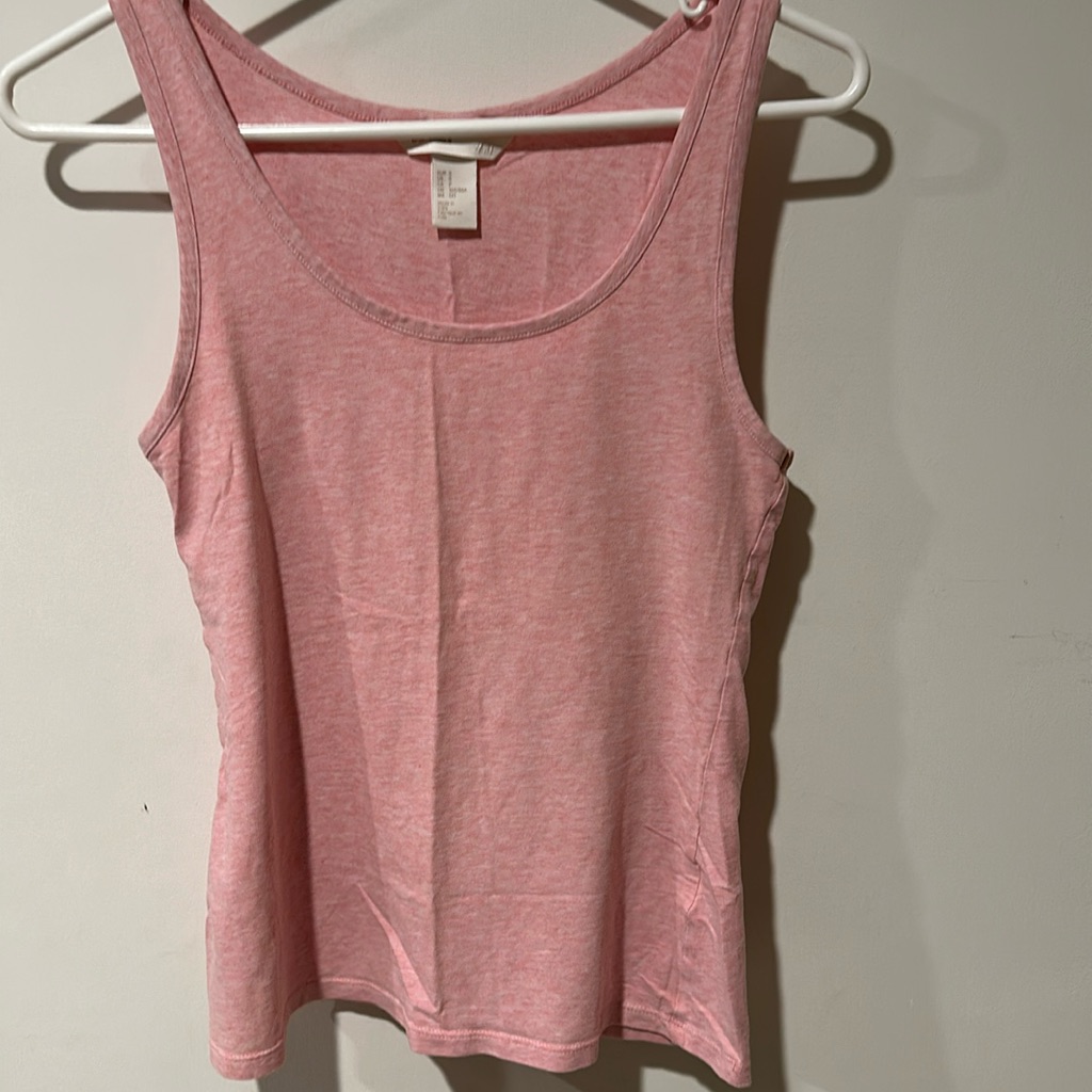 H&M Basic Tee Size Small